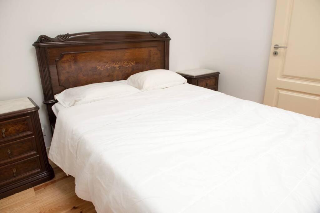 Apartamento Perto Do Centro De Com Elevador * Lisboa